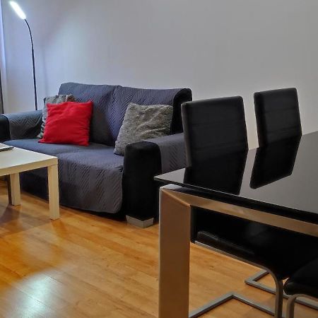 Apartamento Los Lirios Logrono Luaran gambar