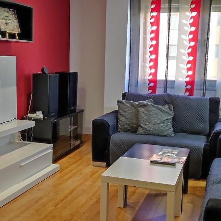 Apartamento Los Lirios Logrono Luaran gambar