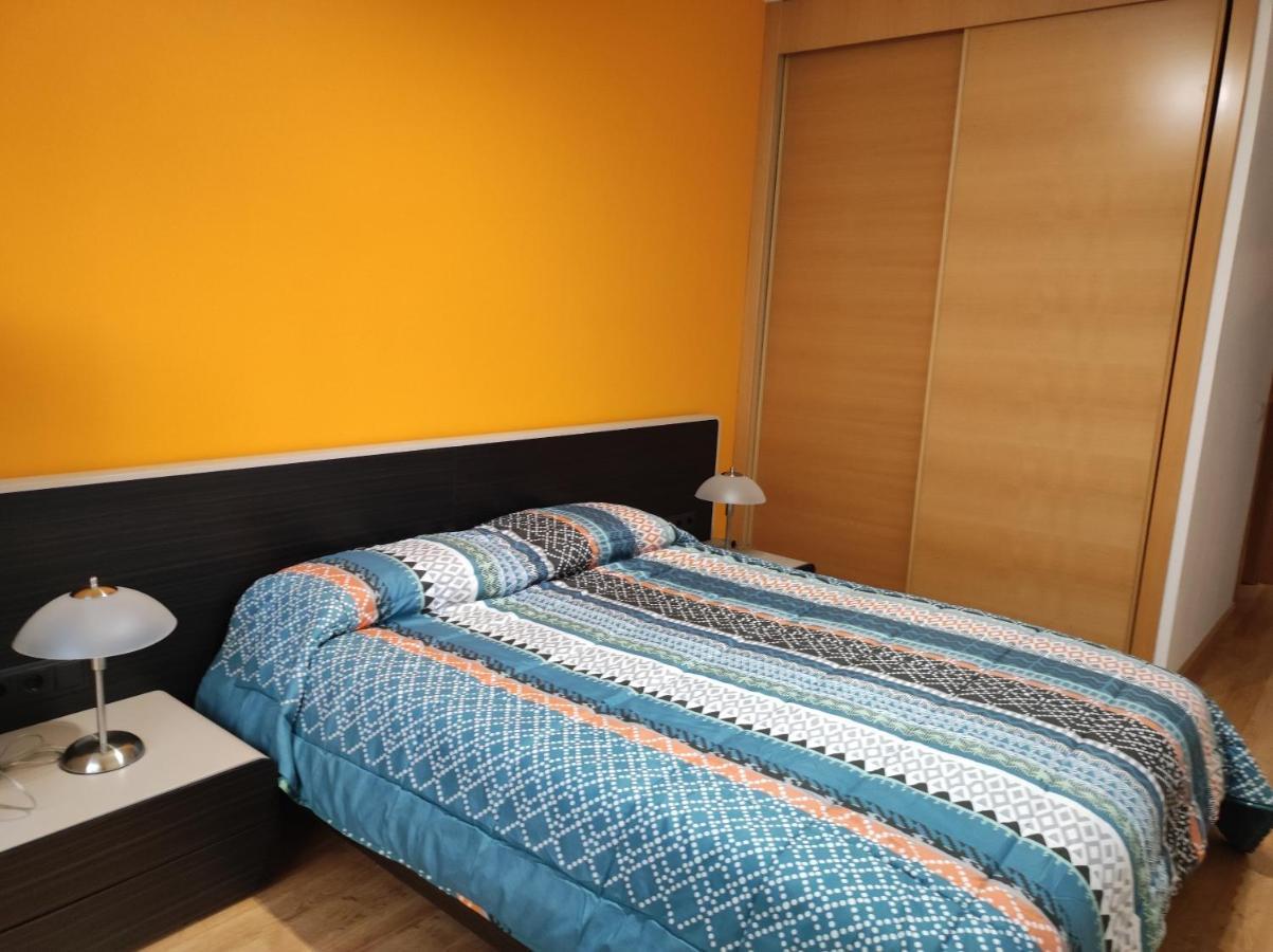 Apartamento Los Lirios Logrono Luaran gambar